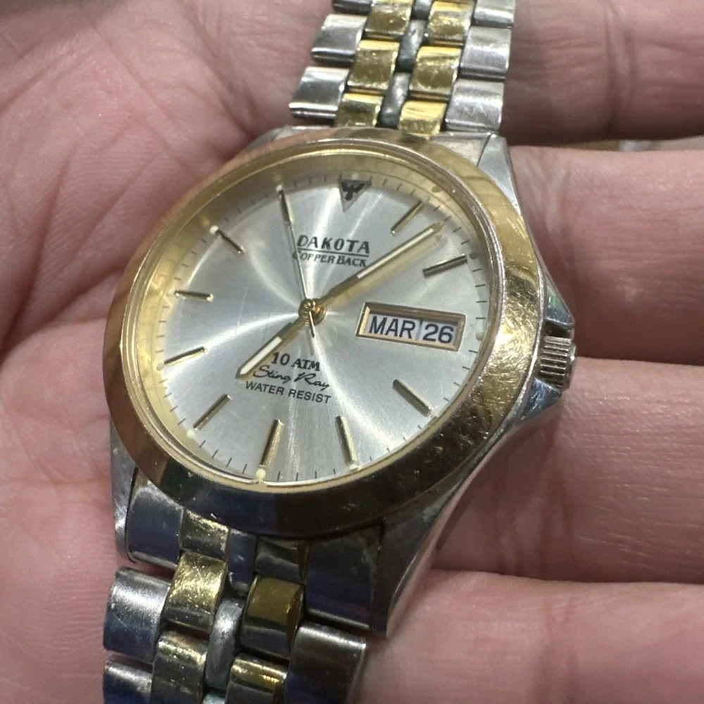 Dakota Copper Back Two Tone Mens Watch‎ 36mm Quartz  Rare For Repair Fit 7.5in